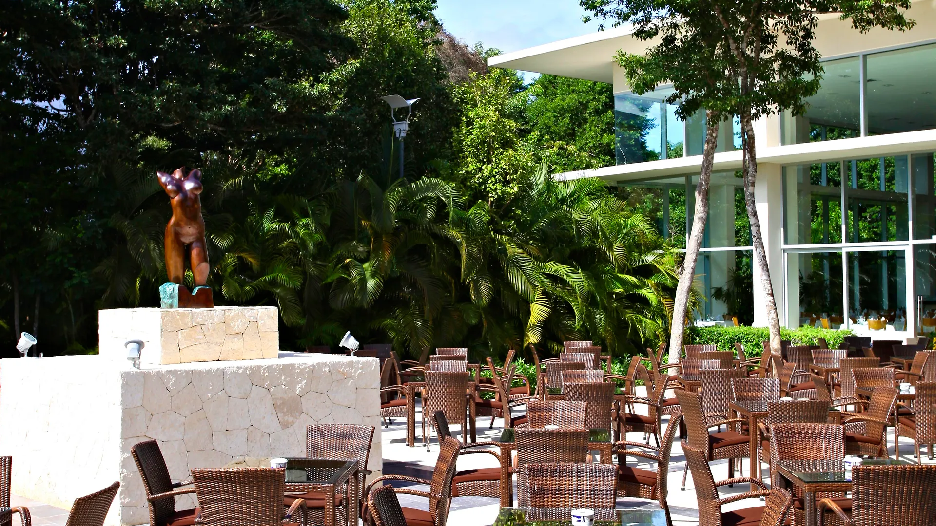 Bahia Principe Luxury Akumal (Adults Only) Hotel