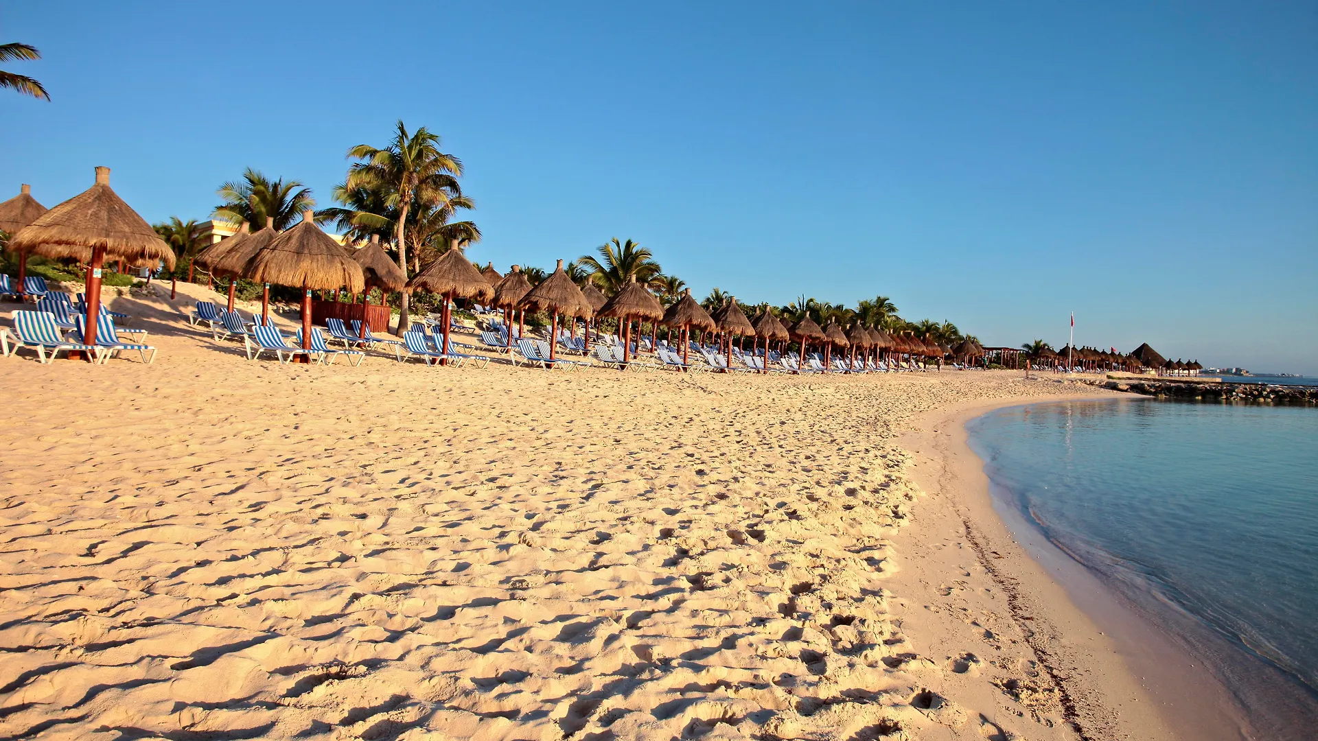 Resort Bahia Principe Luxury Akumal (Adults Only) Hotel