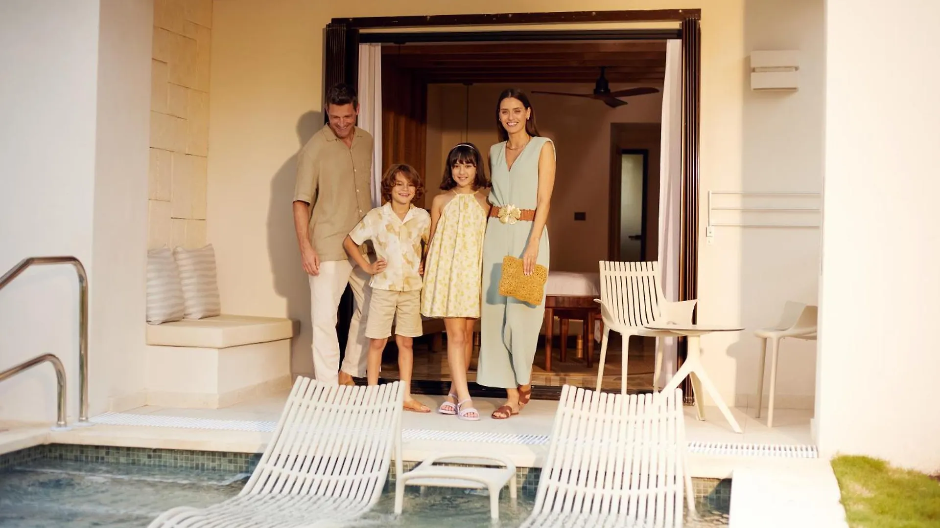 Bahia Principe Luxury Akumal (Adults Only) Hotel