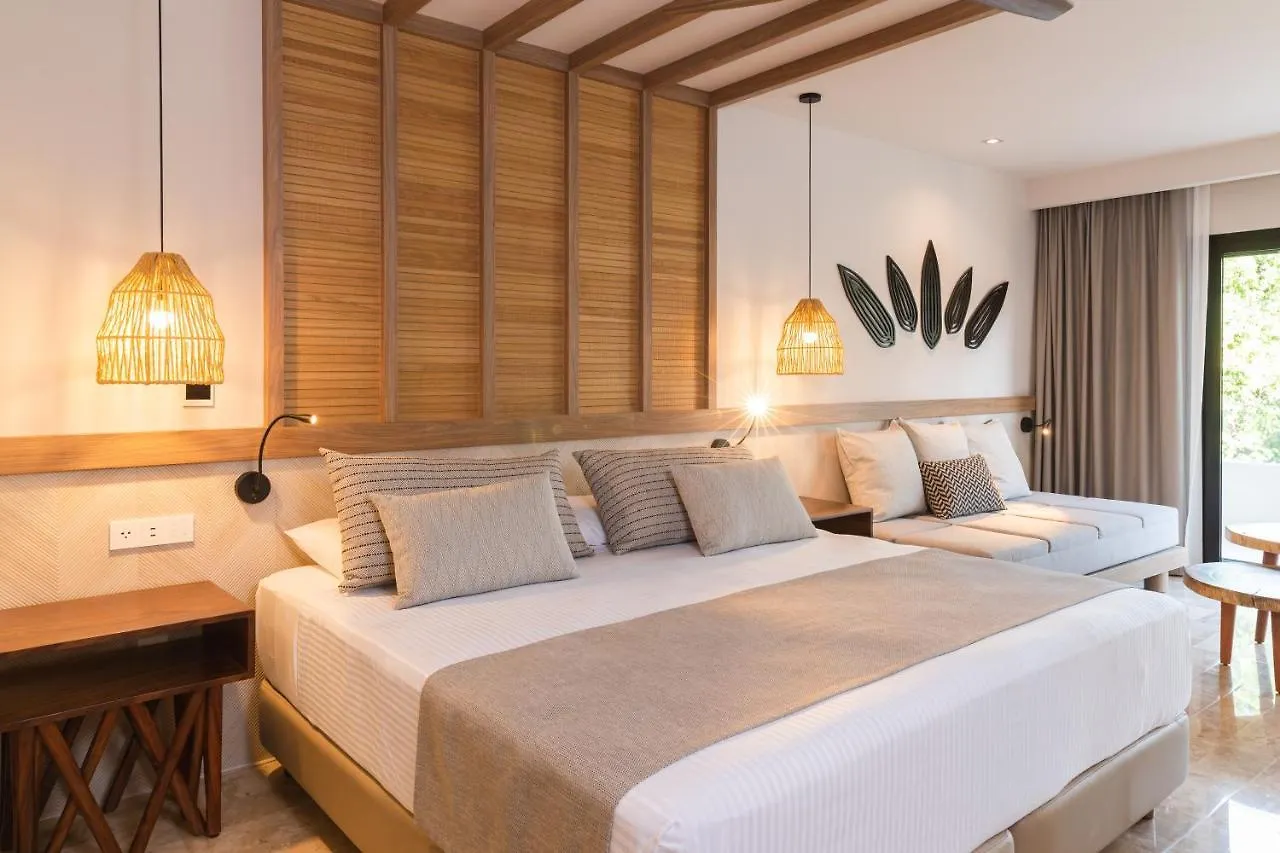 Bahia Principe Luxury Akumal (Adults Only) Hotel Resort