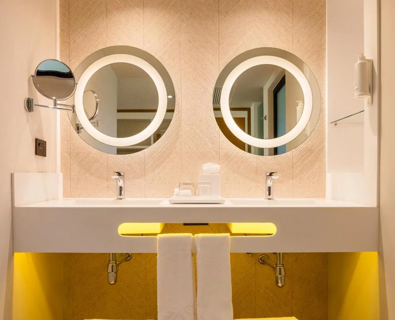 Bahia Principe Luxury Akumal (Adults Only) Hotel Resort