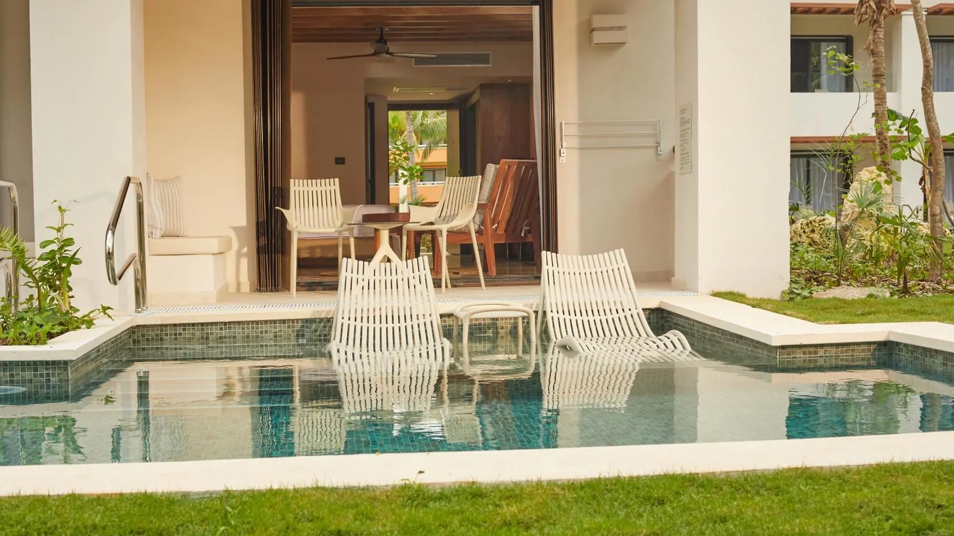 Hotel Bahia Principe Luxury Akumal (Adults Only)